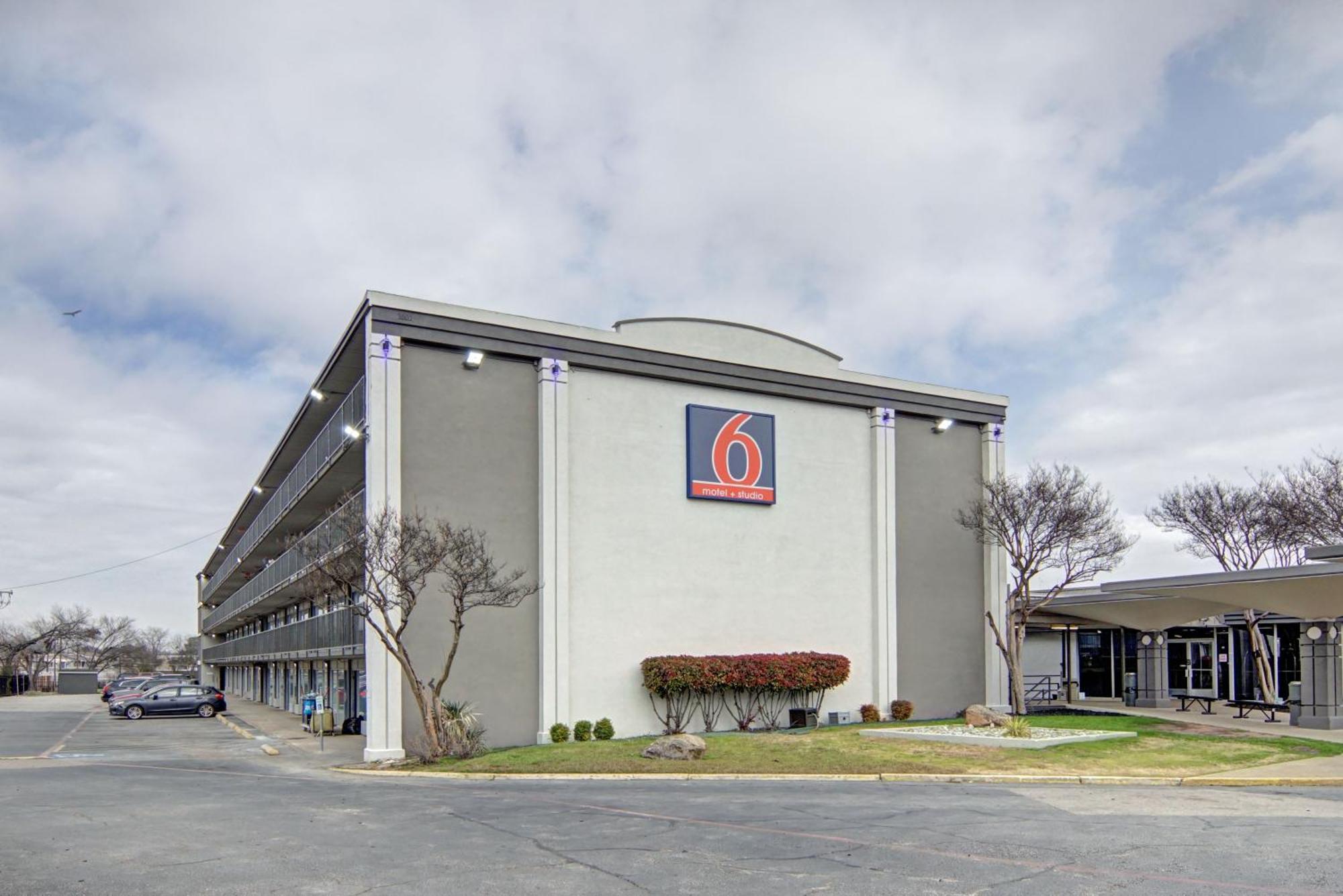 Motel 6 Mesquite, Tx Town East Εξωτερικό φωτογραφία